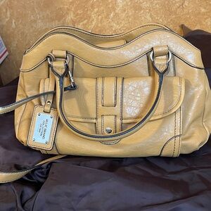 Relic Beige Leather Handbag